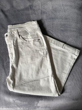 Sidefeel Women's White Wide Leg Flare Jeans Capris